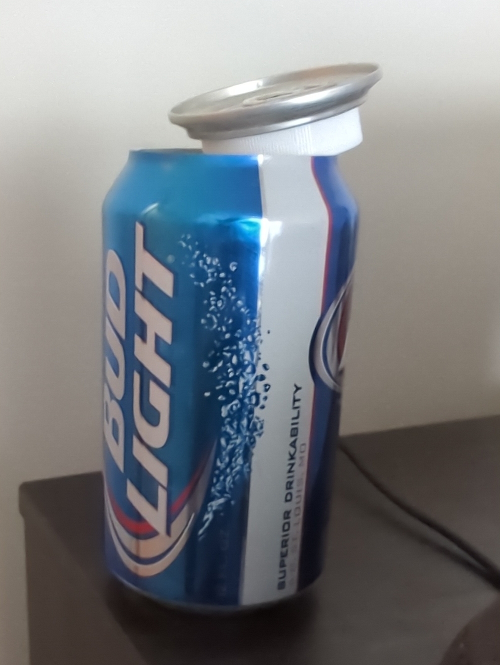 Hide A Safe Aluminum Can Bottle Cap - Blue & Silver
